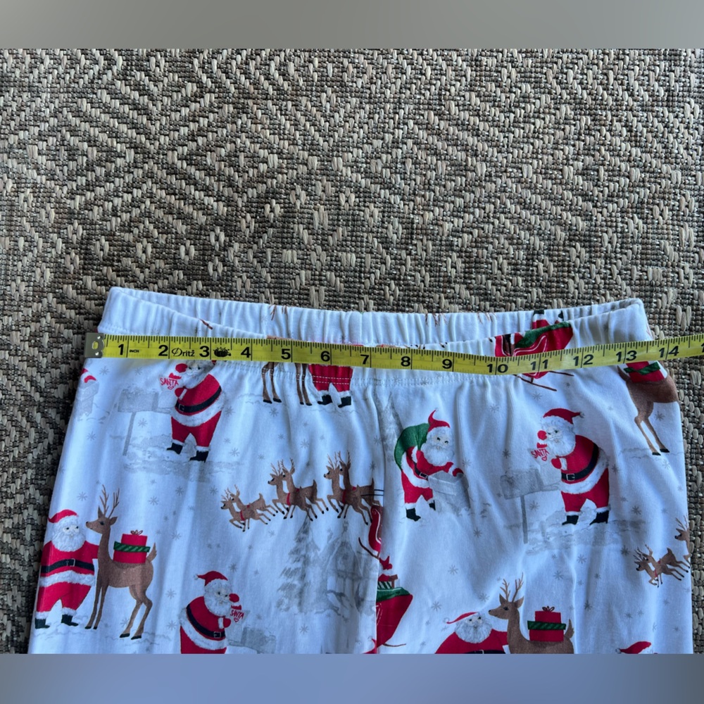 Pottery Barn Kids Heritage Christmas Adult Pajamas Size M Santa Family Tight Fit - Picture 8 of 10